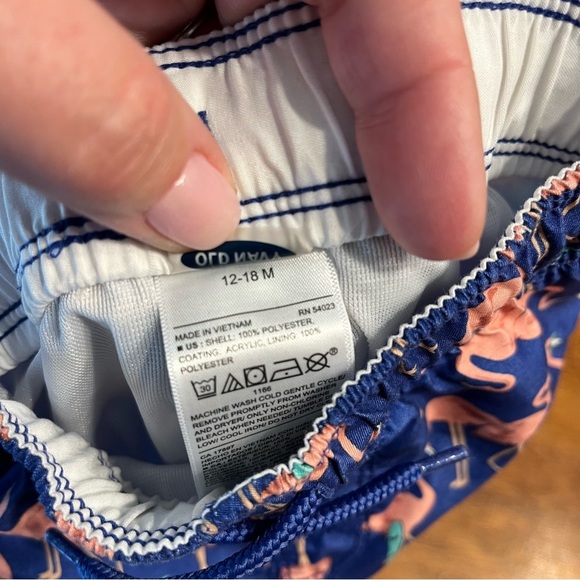 Old Navy Blue and Pink Swim Shorts swim trunks size 12-18 months - Picture 3 of 4